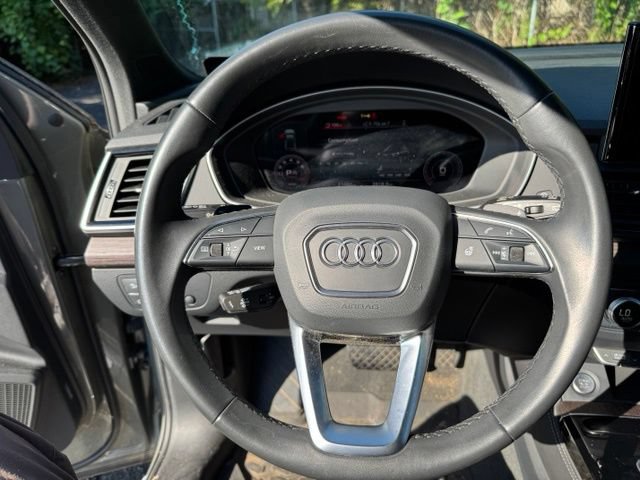 Used 2023 Audi Q5 2.0T Premium Plus w/ Premium Plus Package AWD/4WD image 14