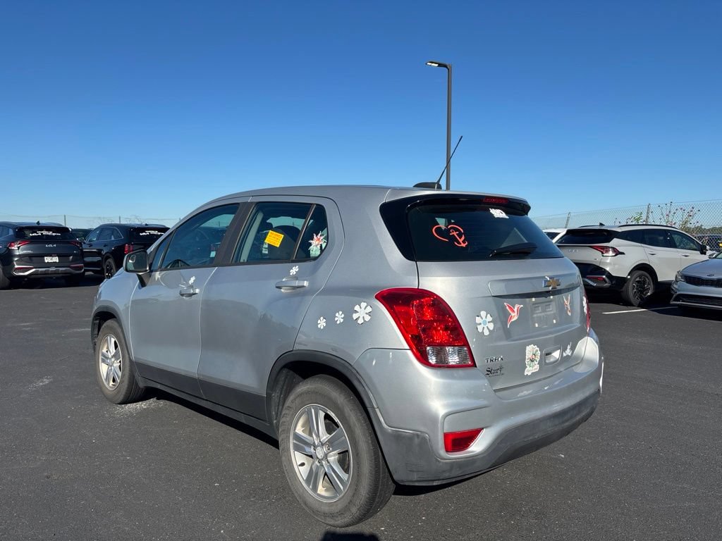 Used 2019 Chevrolet Trax LS FWD image 5