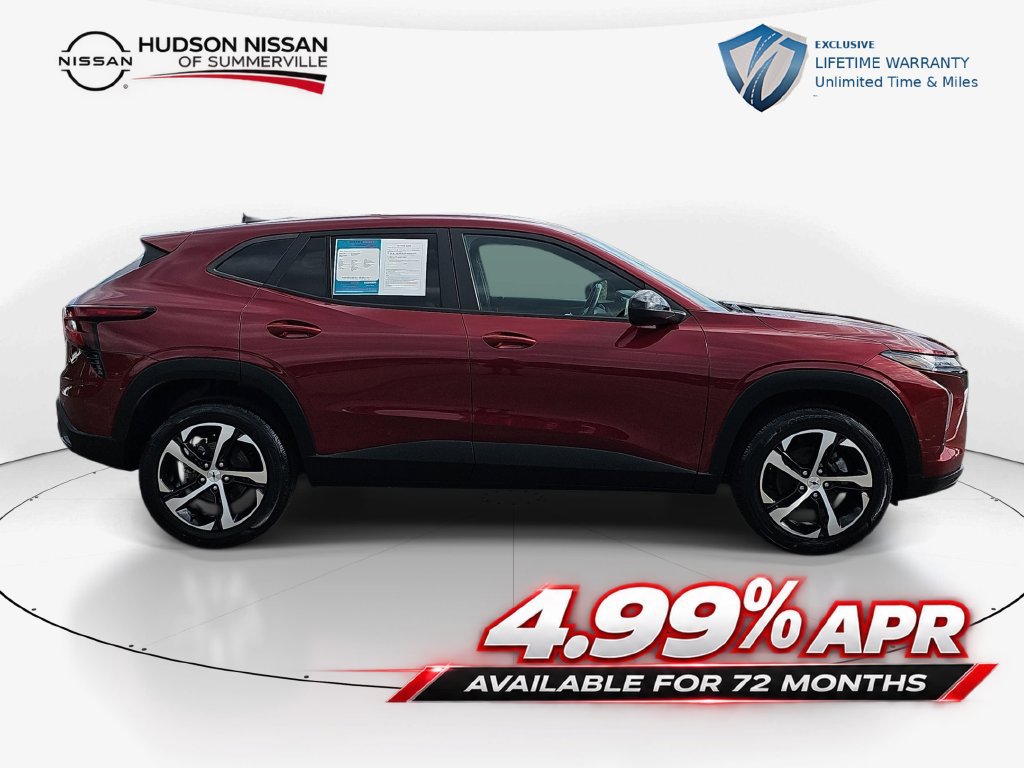 Used 2024 Chevrolet Trax RS w/ Driver Confidence Package FWD image 5