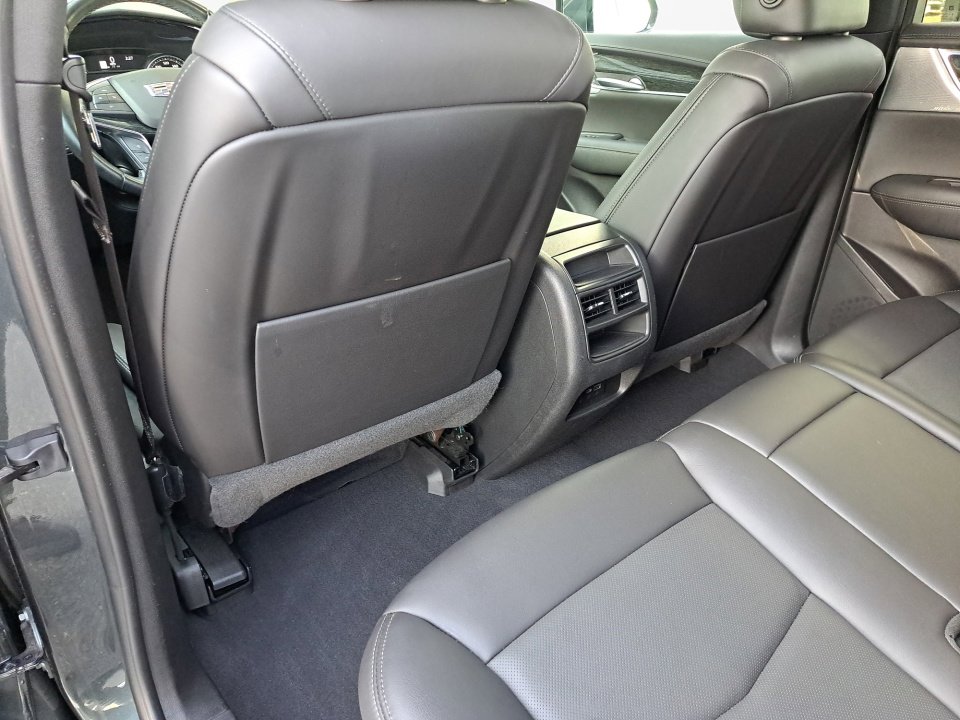 Certified 2021 Cadillac XT5 Premium Luxury image 13