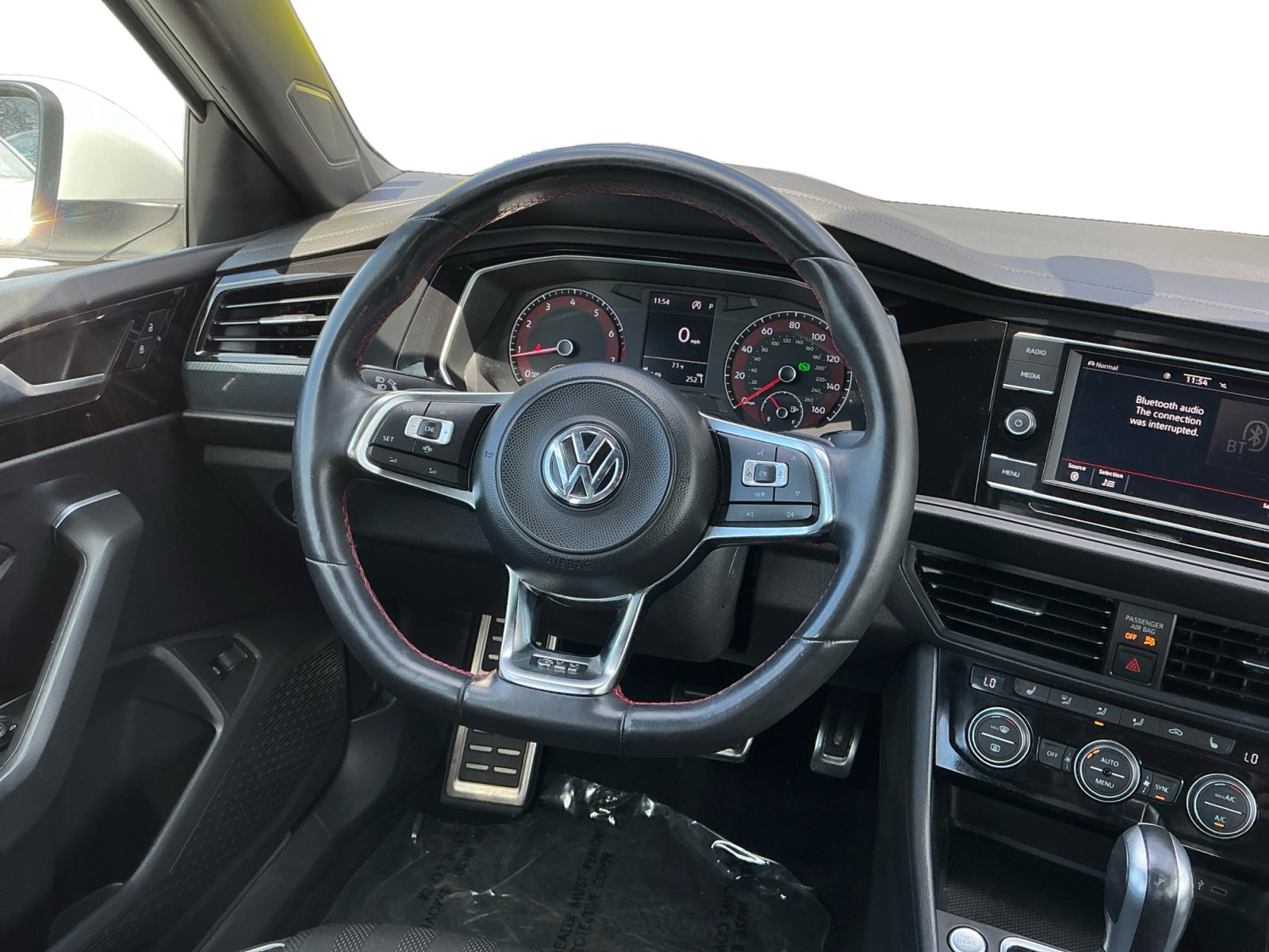 Used 2021 Volkswagen Jetta GLI image 10