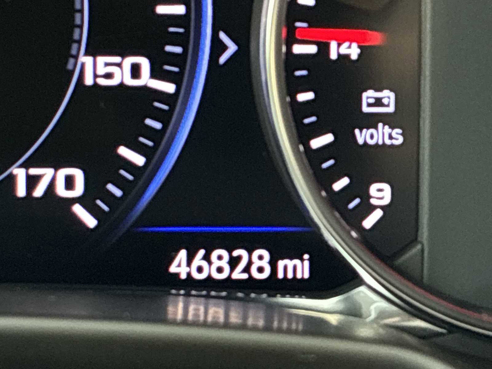 Certified 2023 Chevrolet Blazer RS w/ Driver Confidence II Package image 12