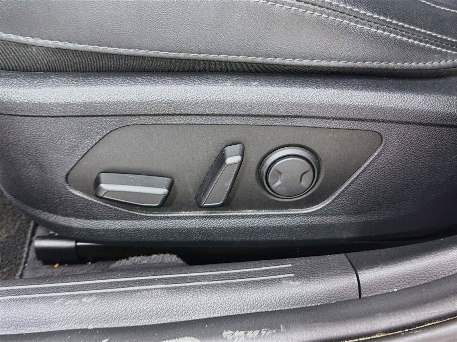 Used 2024 Kia K5 GT-Line w/ GT-Line Premium Package FWD image 17