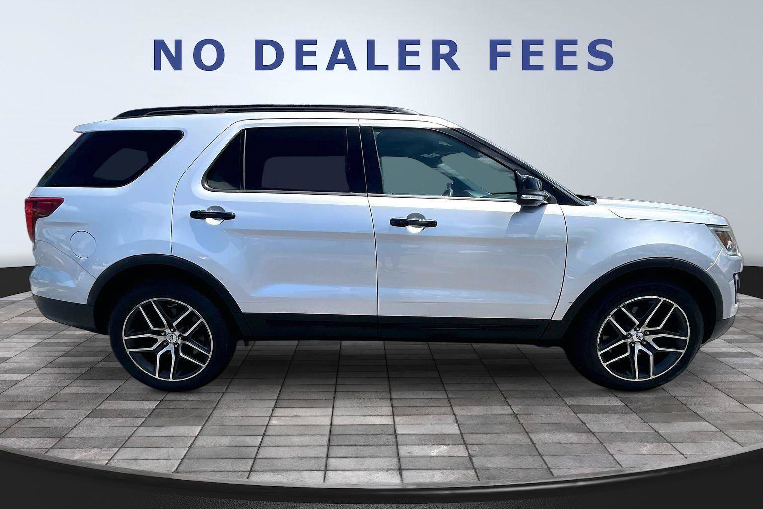 Used 2017 Ford Explorer Sport AWD/4WD image 32