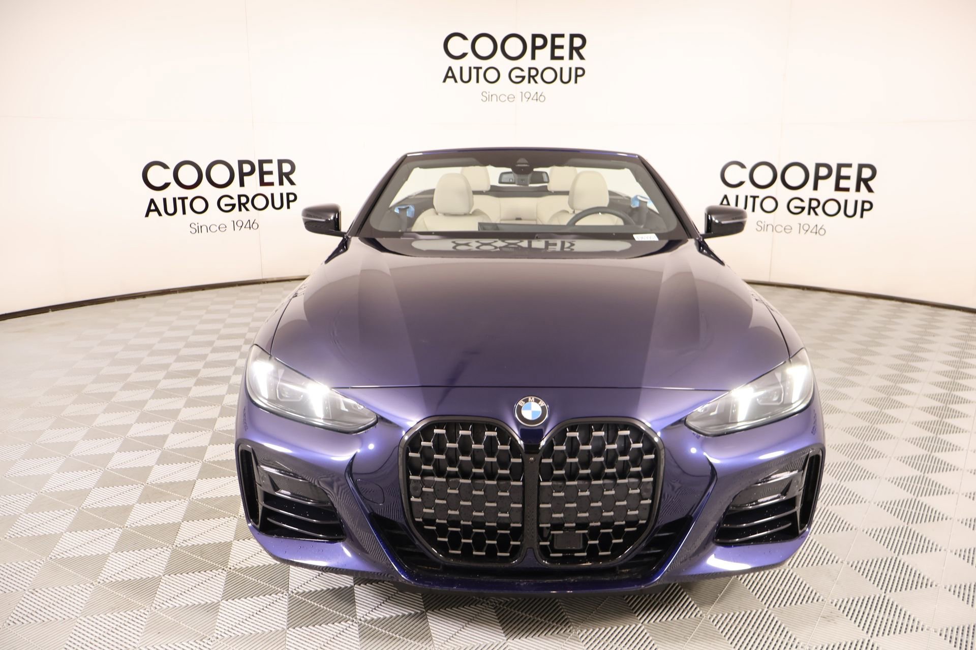 New 2027 BMW 430i xDrive Convertible AWD/4WD image 9