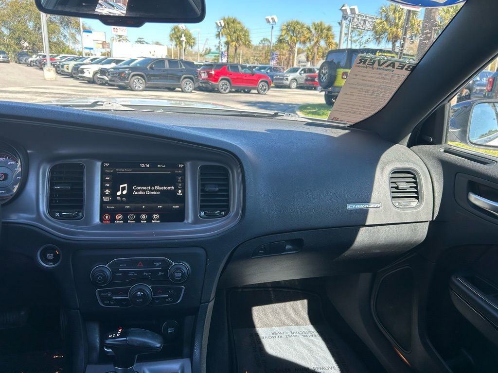 Used 2023 Dodge Charger R/T w/ Blacktop Package image 17
