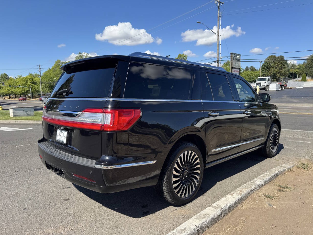 Used 2019 Lincoln Navigator L Black Label AWD/4WD image 4