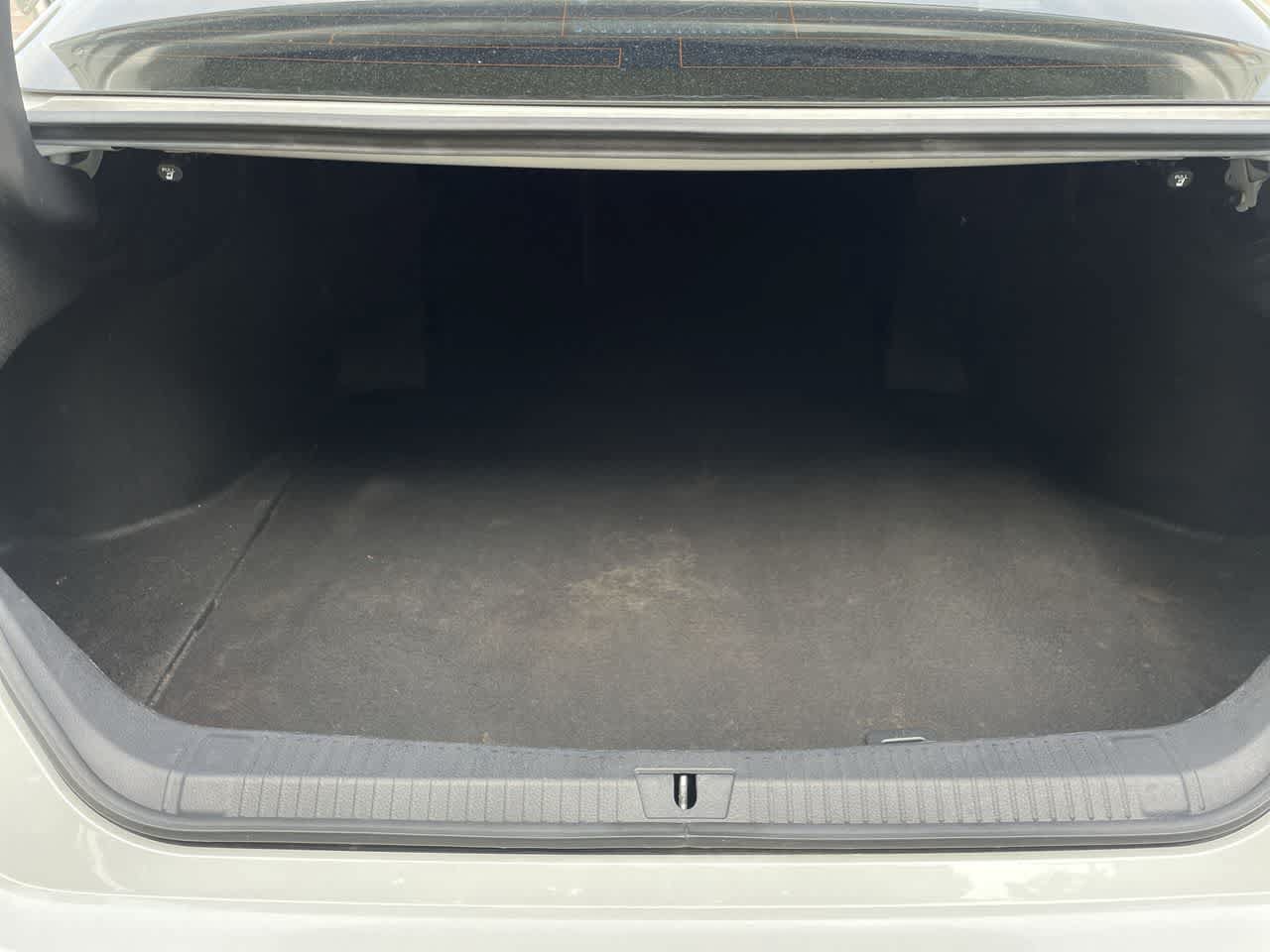 Used 2019 Toyota Avalon Touring FWD image 17