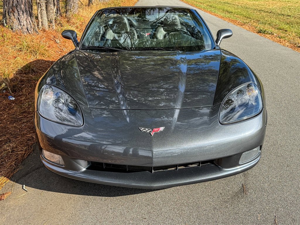 Used 2013 Chevrolet Corvette Convertible RWD image 13