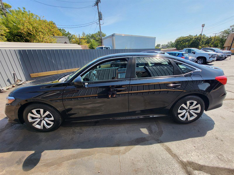 Used 2022 Honda Civic LX image 4