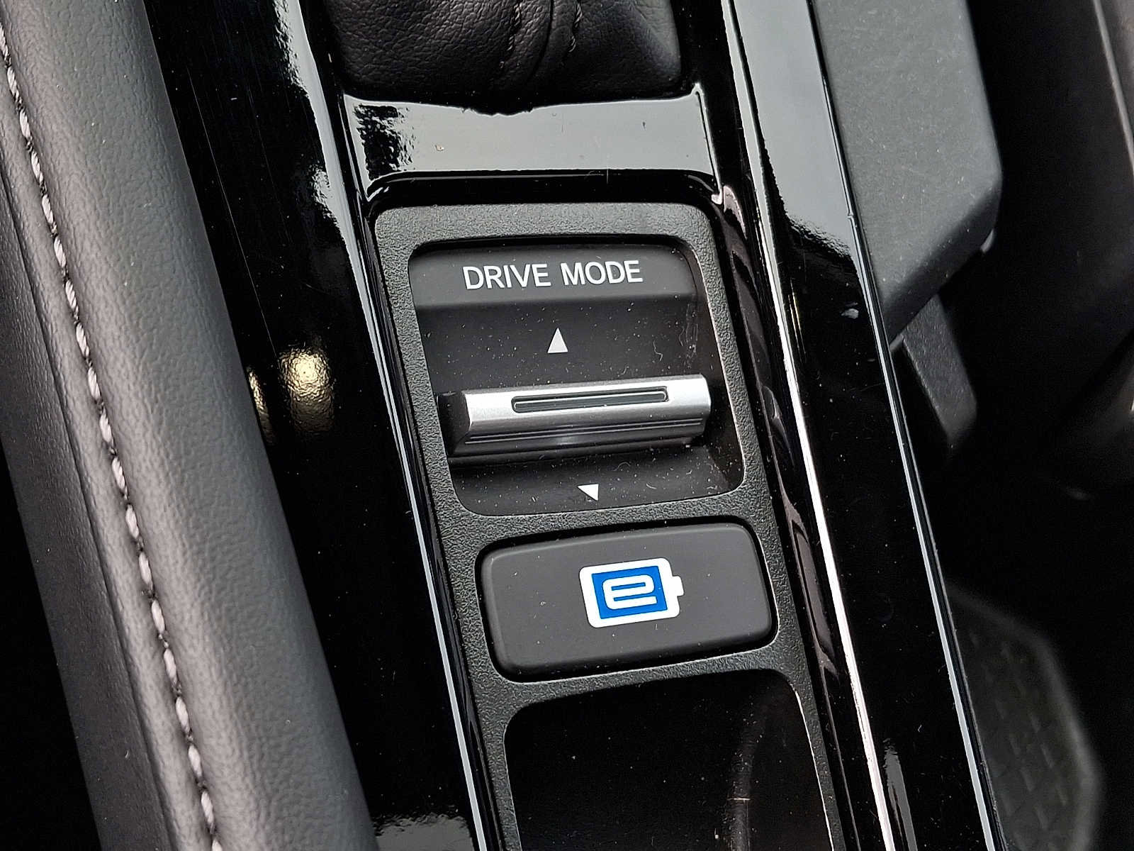 Used 2024 Honda Accord Touring image 21