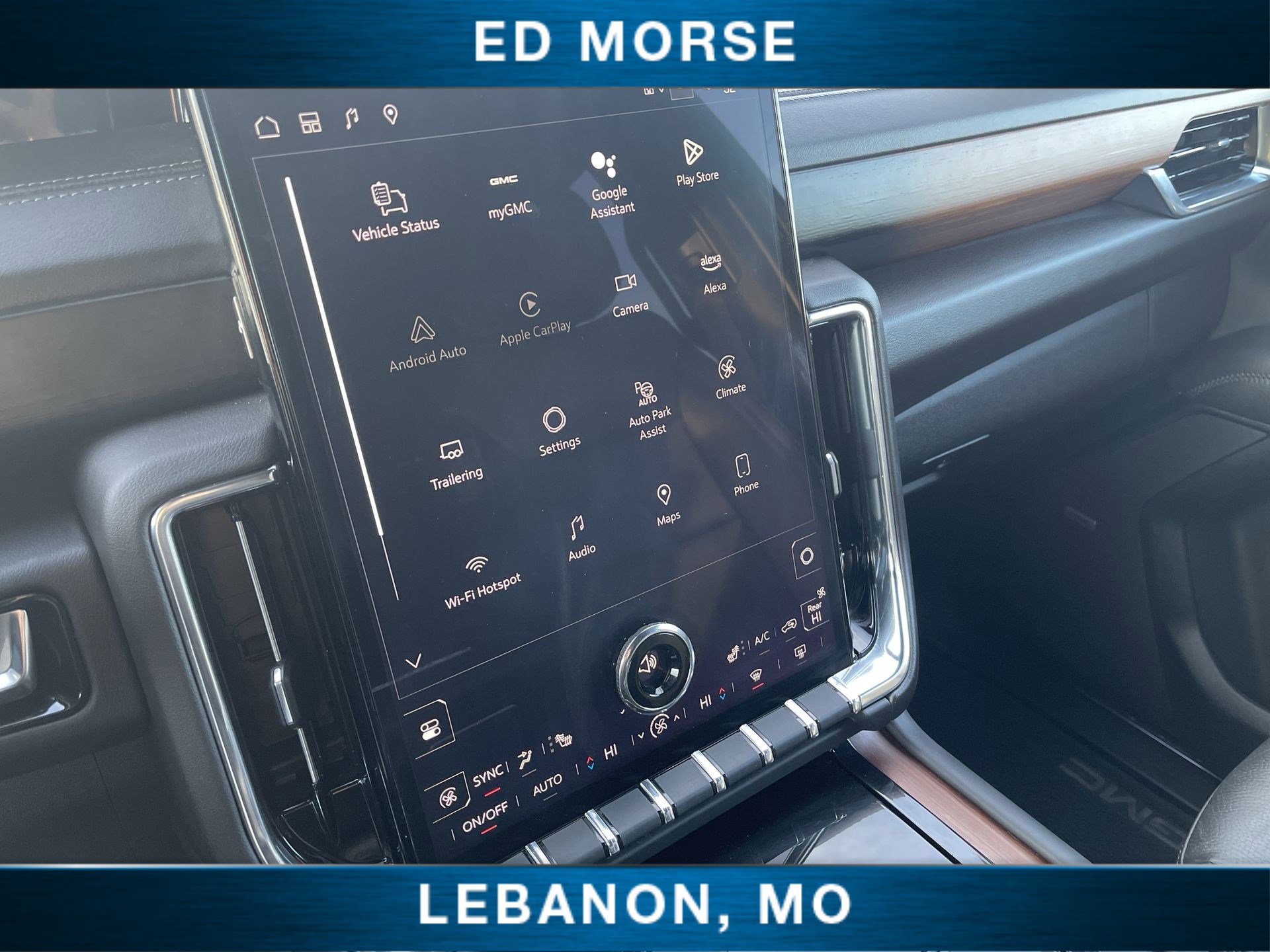 Used 2025 GMC Yukon Denali image 13