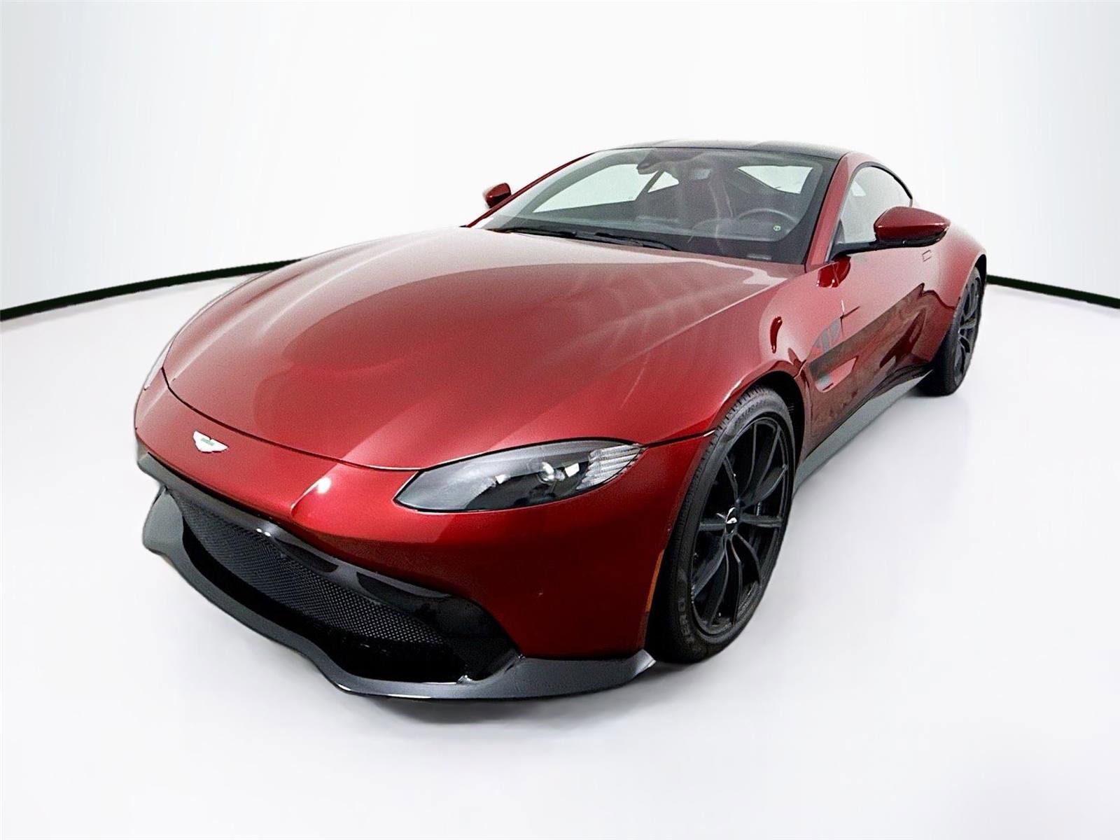Used 2020 Aston Martin V8 Vantage Coupe RWD image 1
