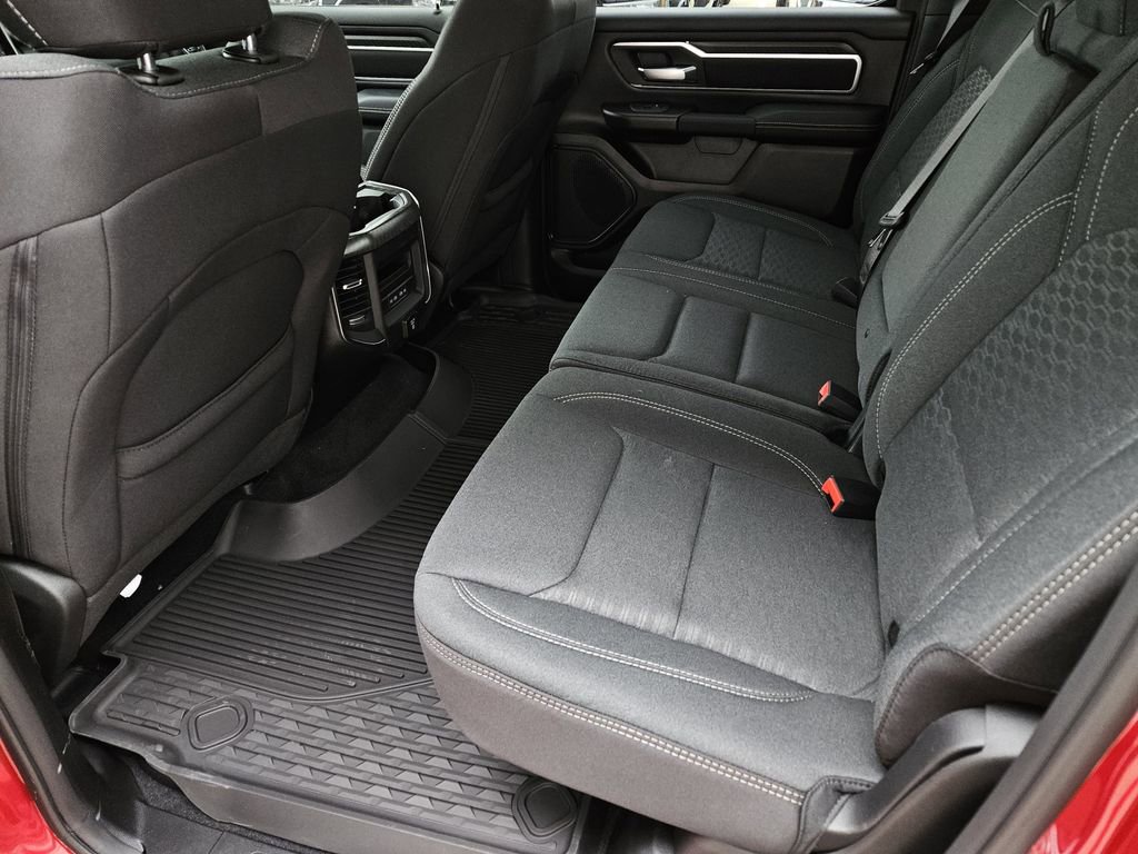 New 2026 RAM 1500 4x4 Crew Cab image 11