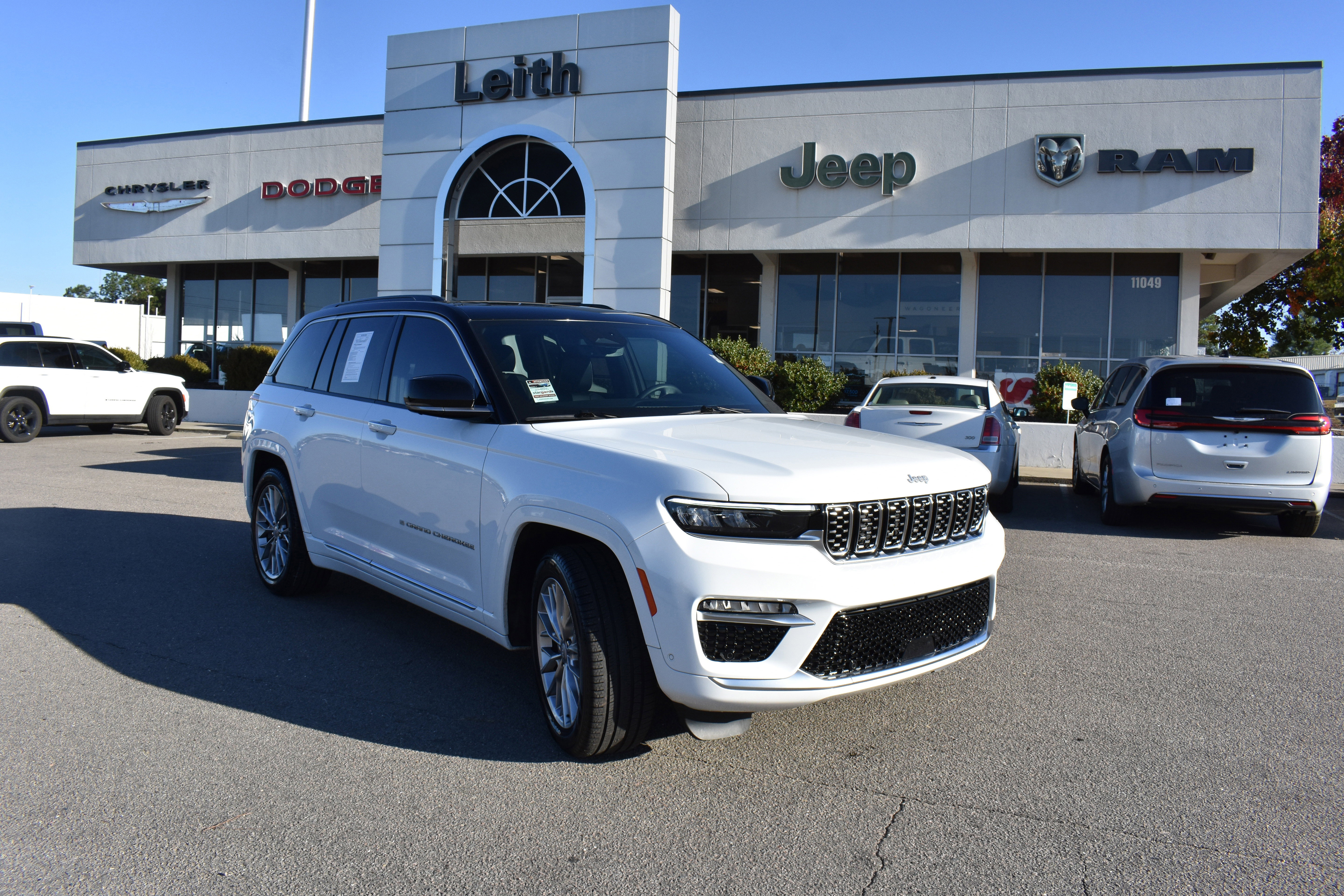 Used 2025 Jeep Grand Cherokee Summit