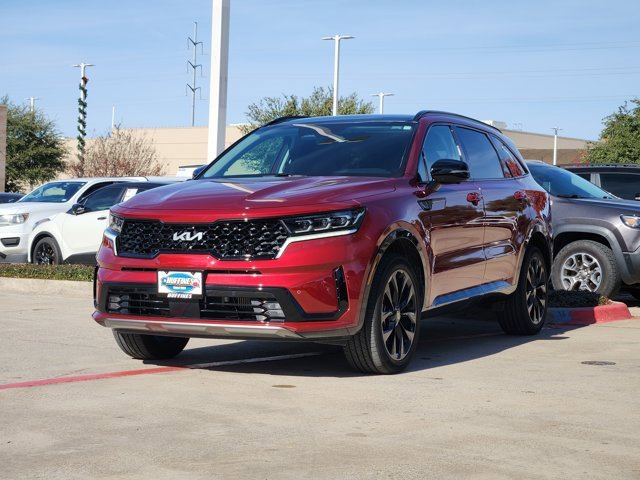 Certified 2023 Kia Sorento SX image 3