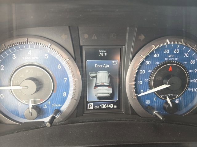 Used 2015 Toyota Sienna XLE image 18