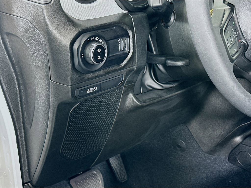 Used 2024 Jeep Gladiator Sport image 10