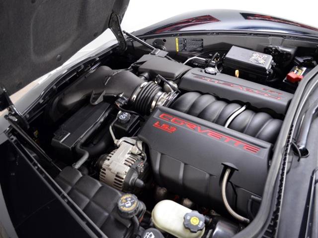 Used 2008 Chevrolet Corvette Coupe w/ Preferred Equipment Group image 24