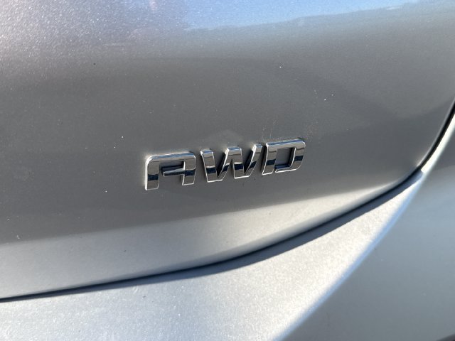 Used 2021 Chevrolet Equinox LS w/ LS Convenience Package AWD/4WD image 18