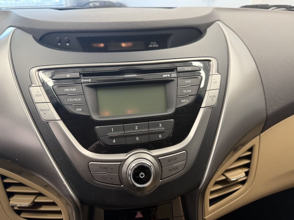 Used 2013 Hyundai Elantra GLS FWD image 25