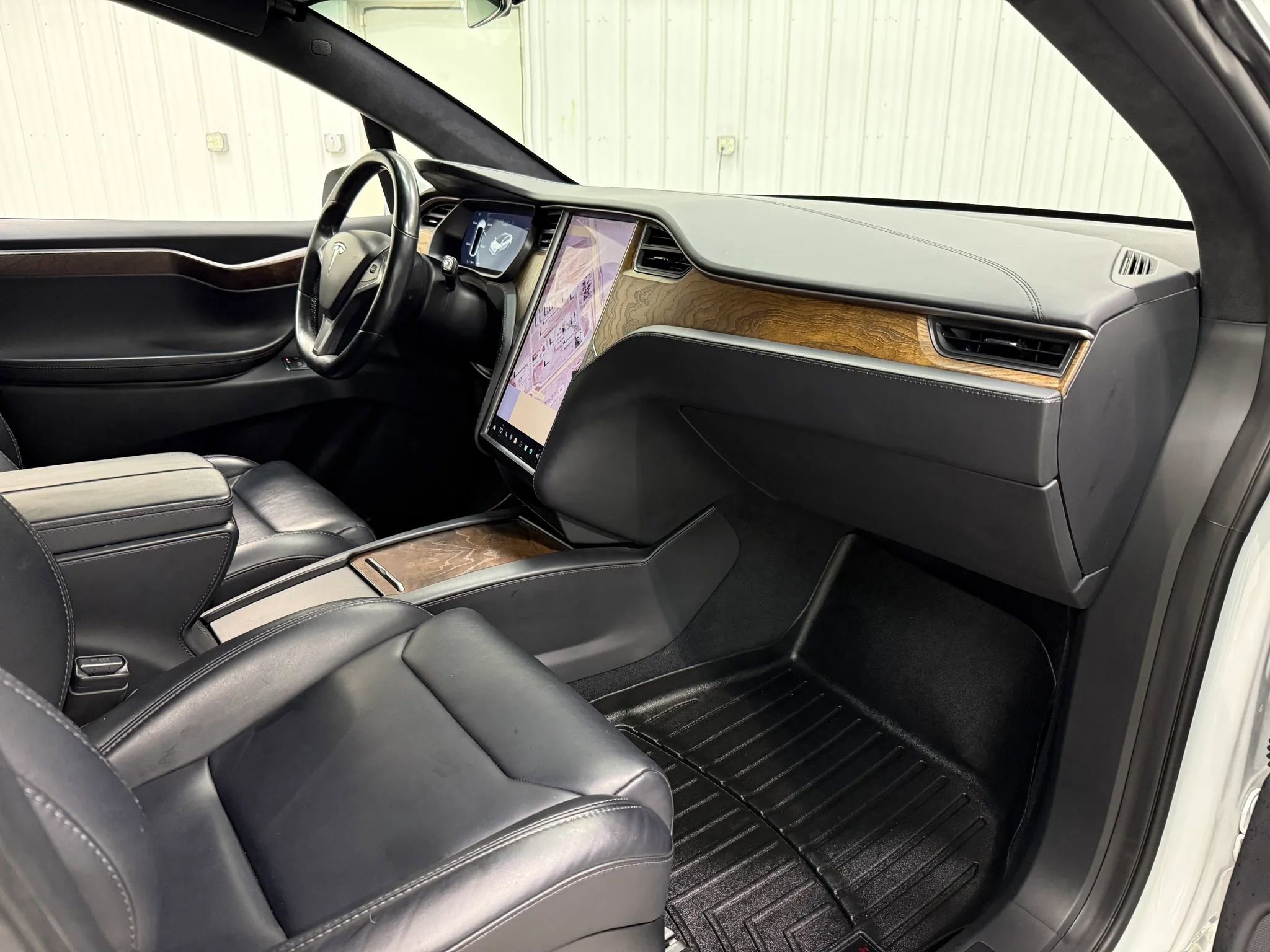 Used 2019 Tesla Model X 100D image 14