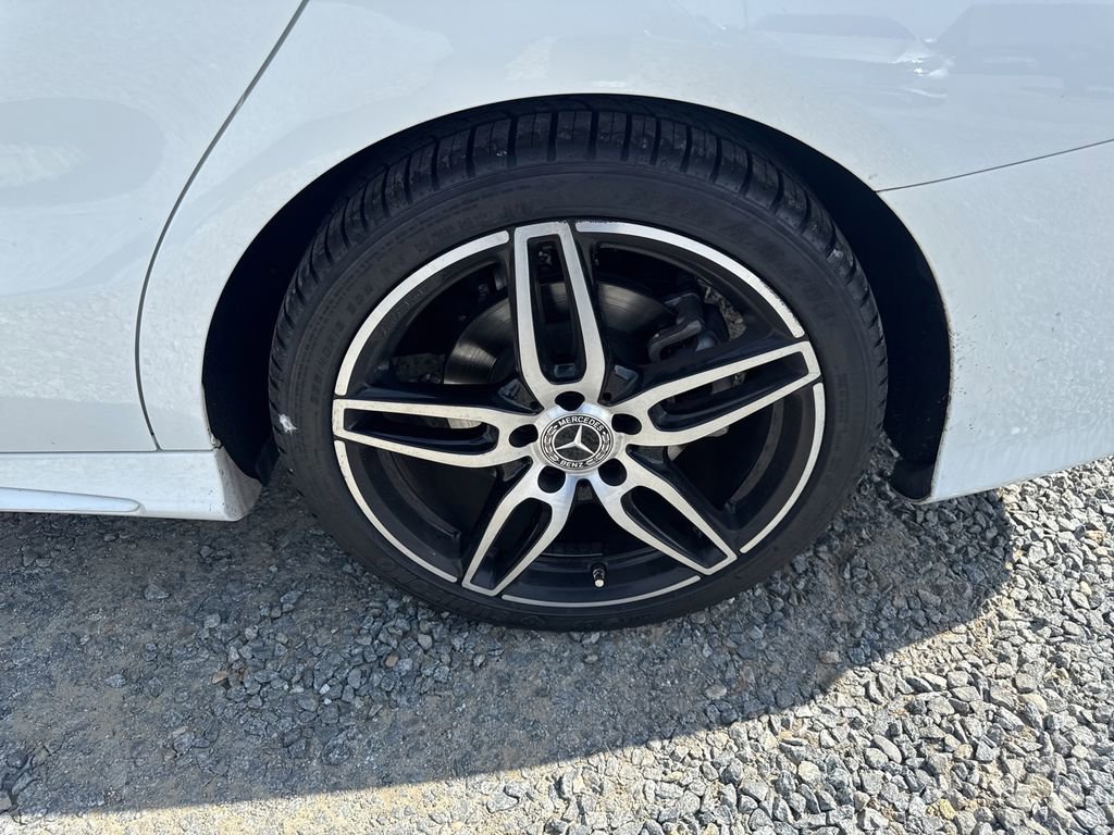 Used 2019 Mercedes-Benz CLA 250 4MATIC image 10