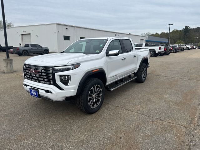 New 2026 GMC Canyon Denali AWD/4WD image 1