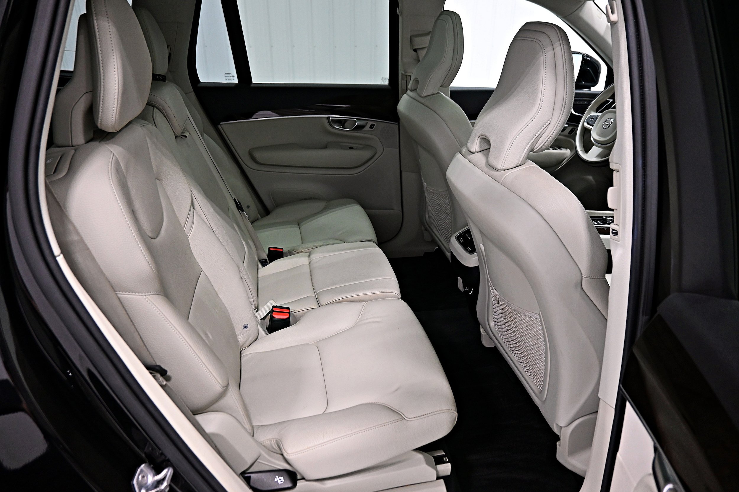Used 2019 Volvo XC90 T6 Momentum w/ Advanced Package AWD/4WD image 30