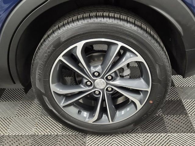 Used 2023 Buick Encore GX Select w/ Safety Package II image 9