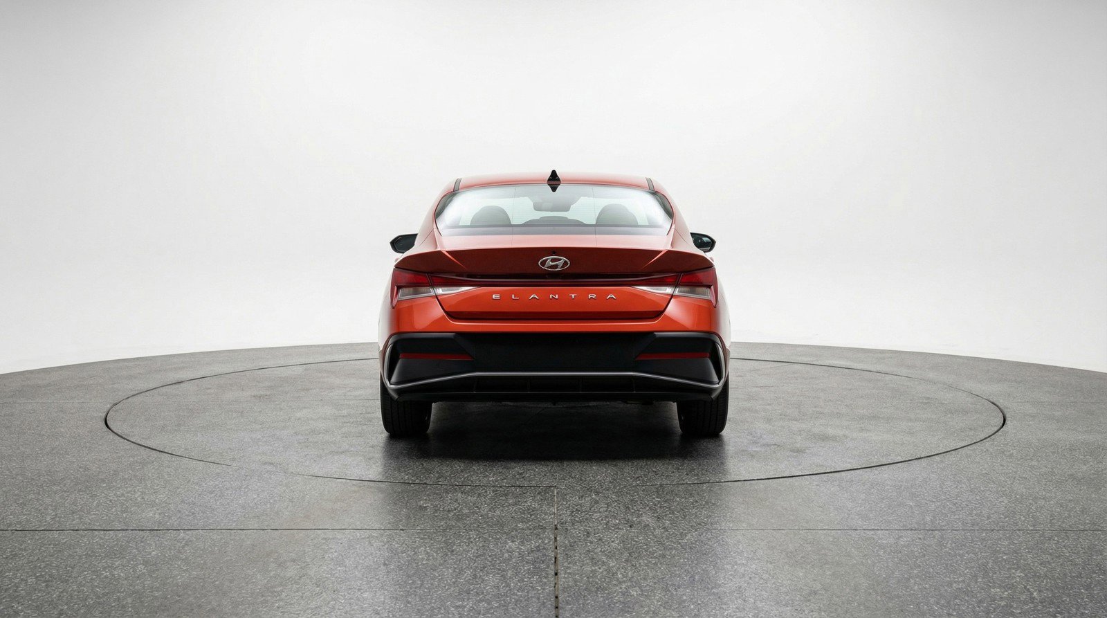 Used 2025 Hyundai Elantra SEL image 7