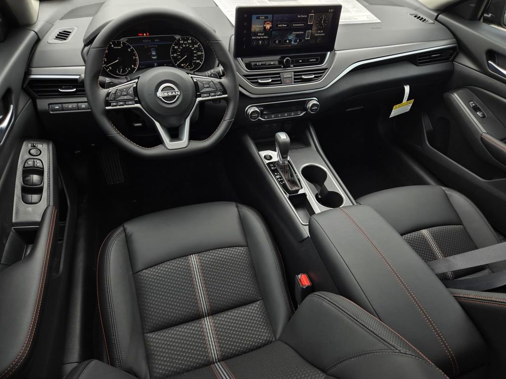 New 2026 Nissan Altima 2.5 SR FWD image 15