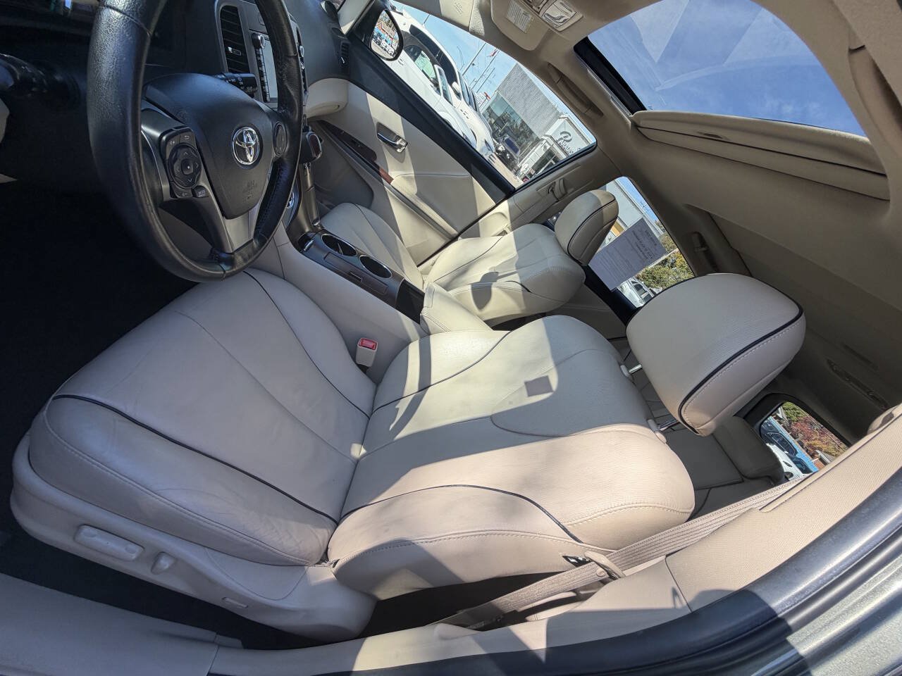Used 2013 Toyota Venza Limited FWD image 20