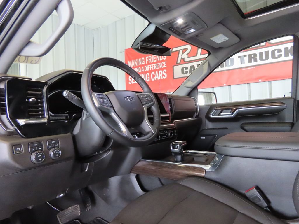 Used 2023 Chevrolet Silverado 1500 RST w/ Convenience Package II image 36