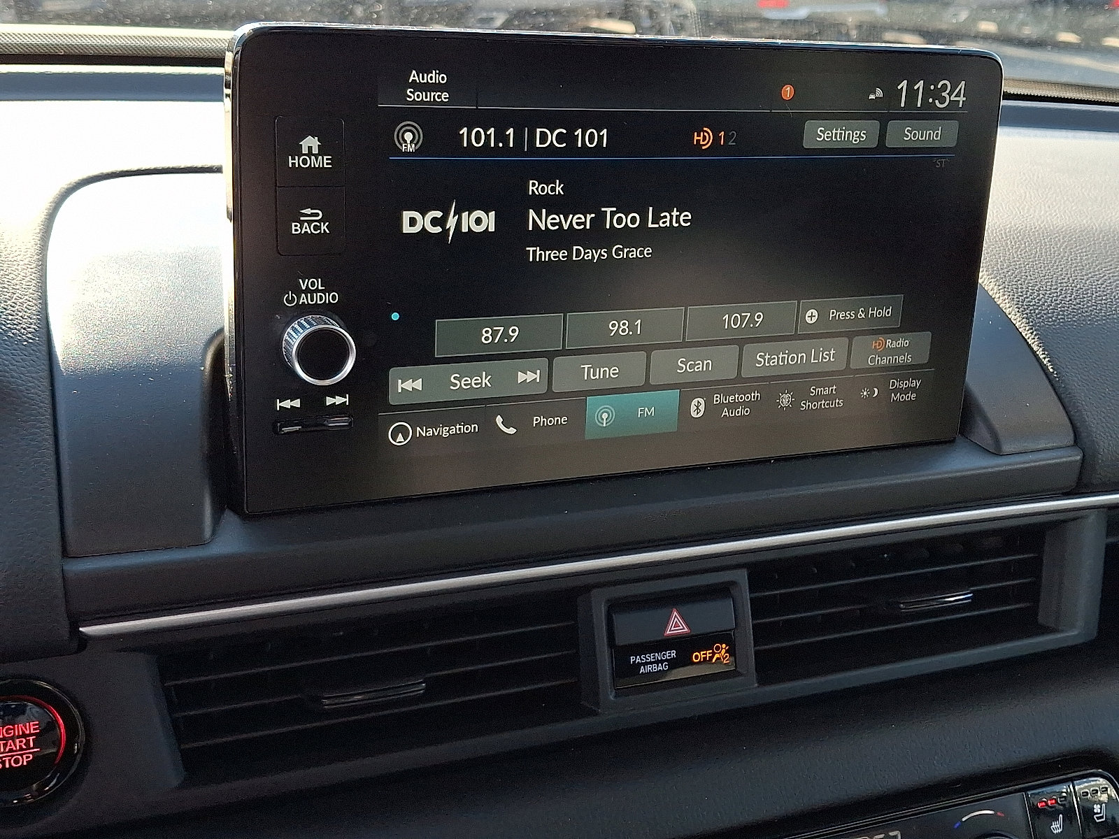 Used 2024 Honda Pilot Elite image 18