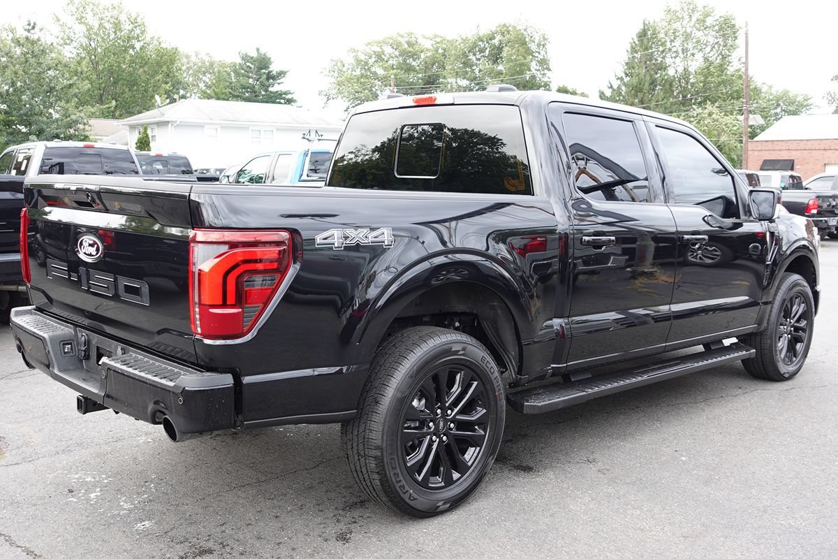 Used 2024 Ford F150 Lariat w/ Equipment Group 502A High AWD/4WD image 3