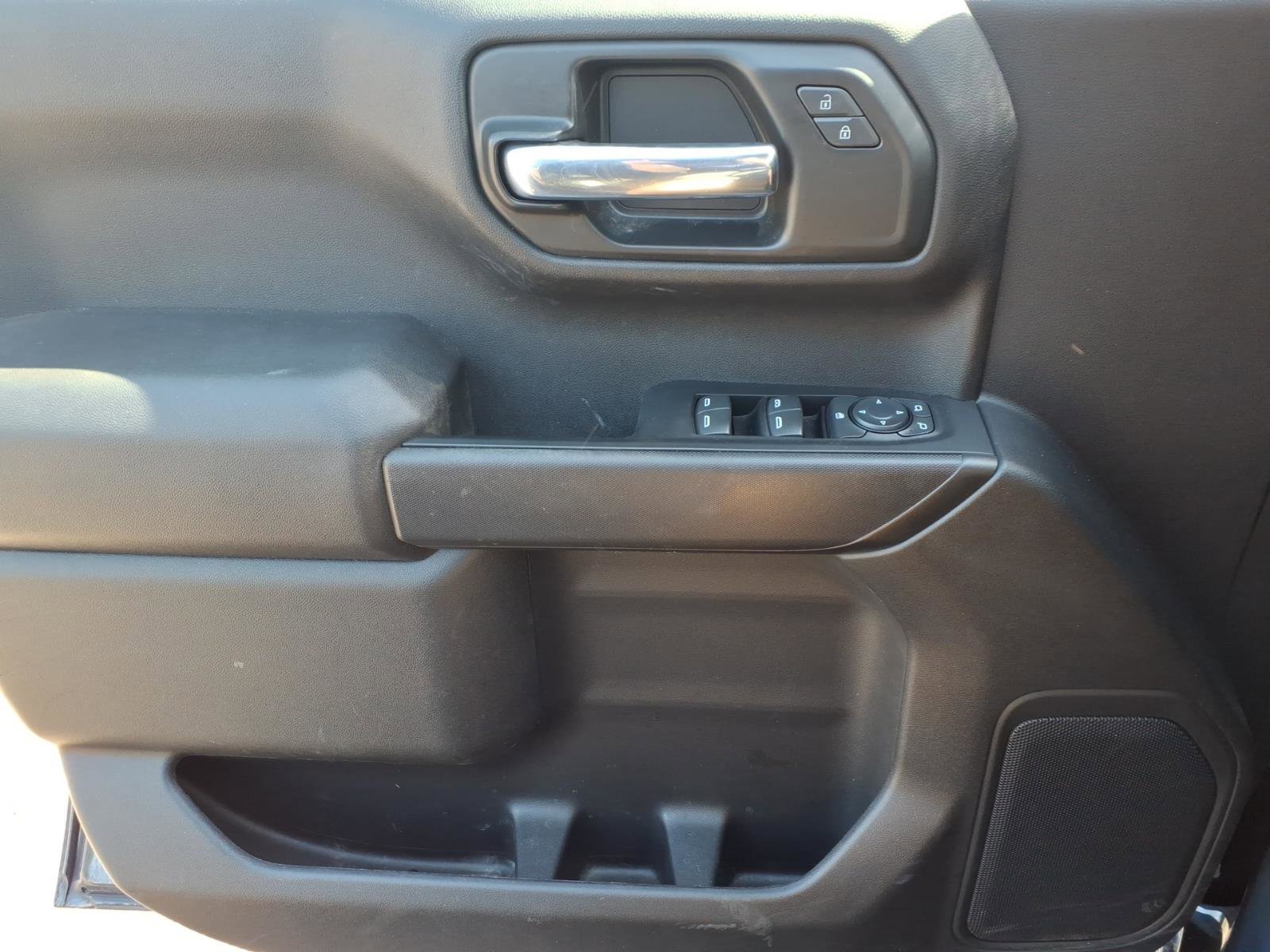 Used 2022 Chevrolet Silverado 1500 Custom w/ Safety Confidence Package image 23