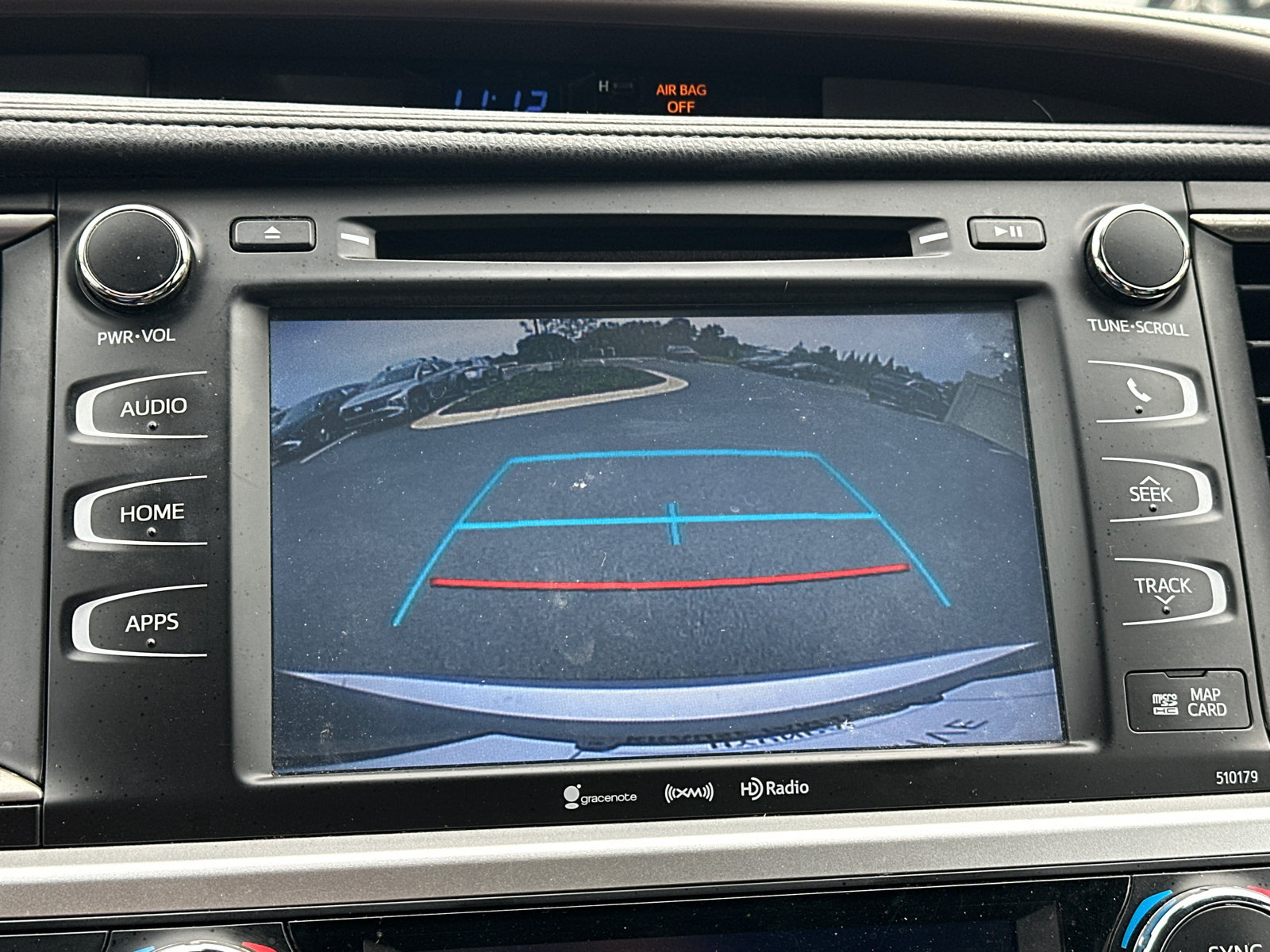 Used 2018 Toyota Highlander XLE FWD image 30