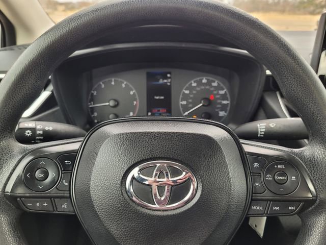 Used 2024 Toyota Corolla LE image 21