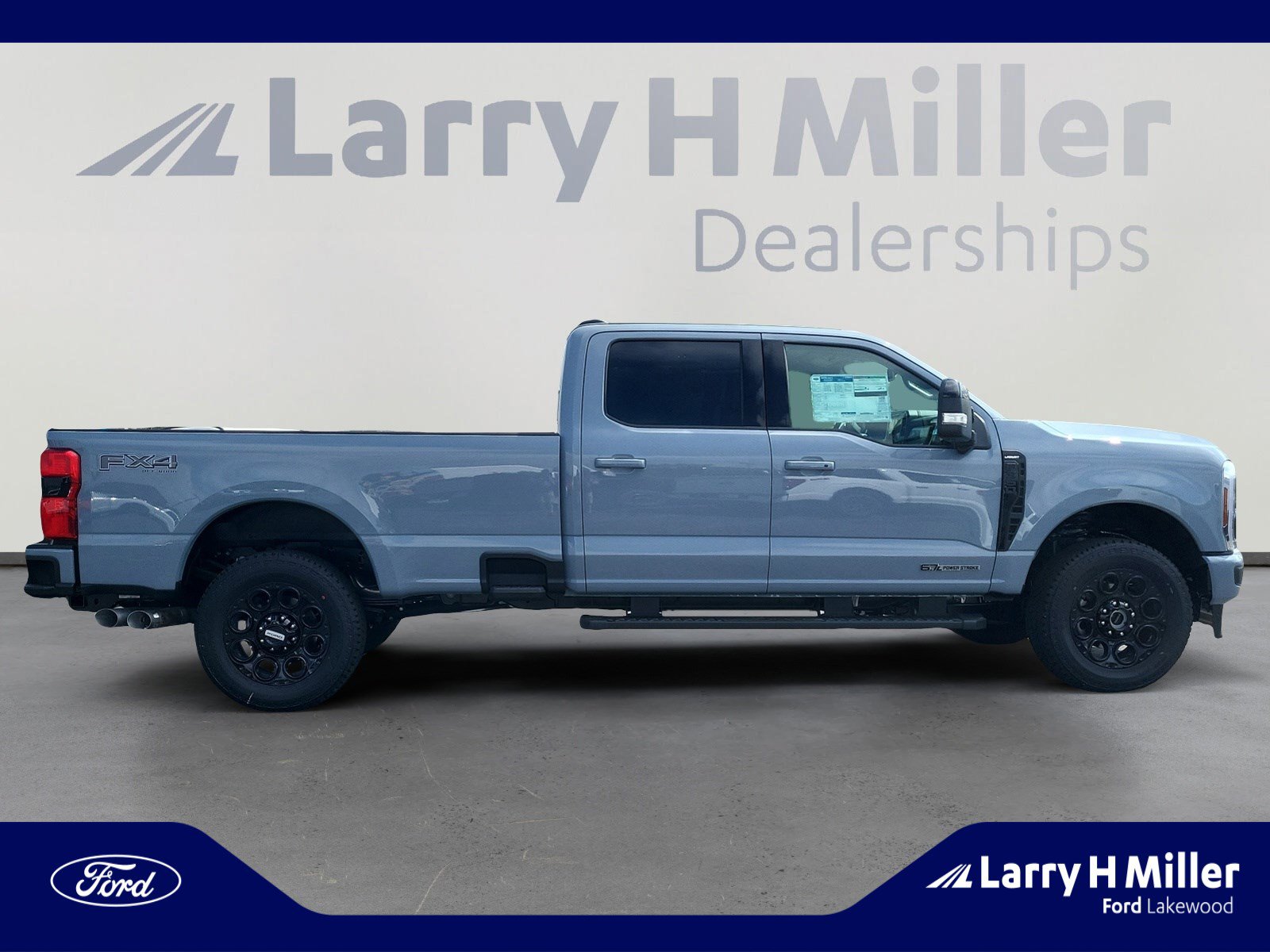 New 2025 Ford F350 Lariat w/ Black Appearance Package image 6