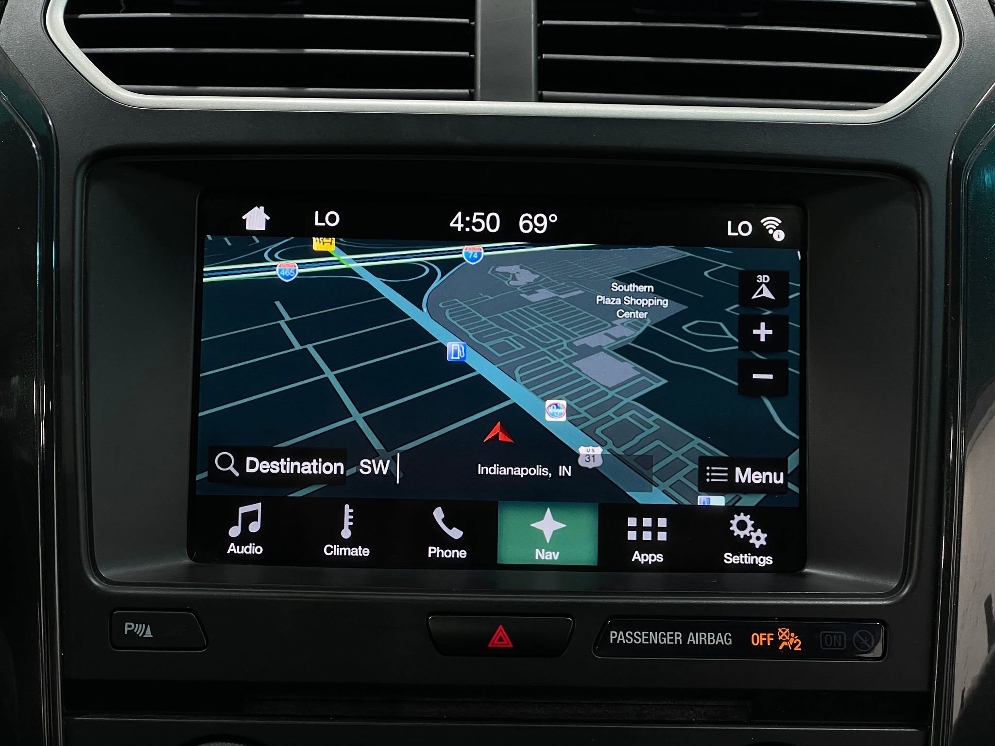 Used 2017 Ford Explorer XLT w/ Equipment Group 202A image 10