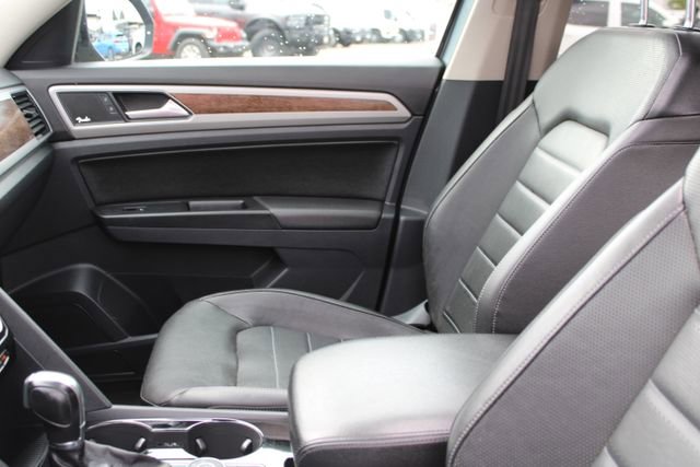 Used 2018 Volkswagen Atlas SEL Premium AWD/4WD image 33