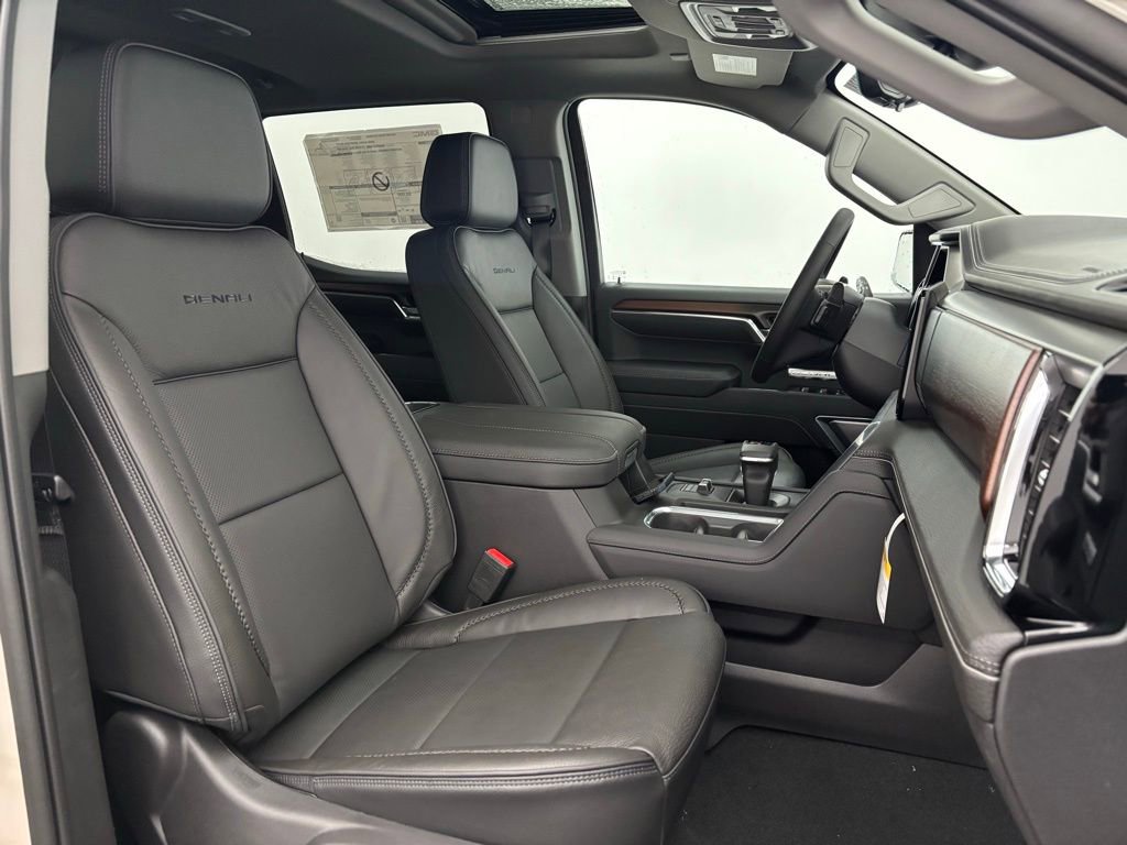 New 2026 GMC Sierra 1500 Denali w/ Denali Reserve Package image 36