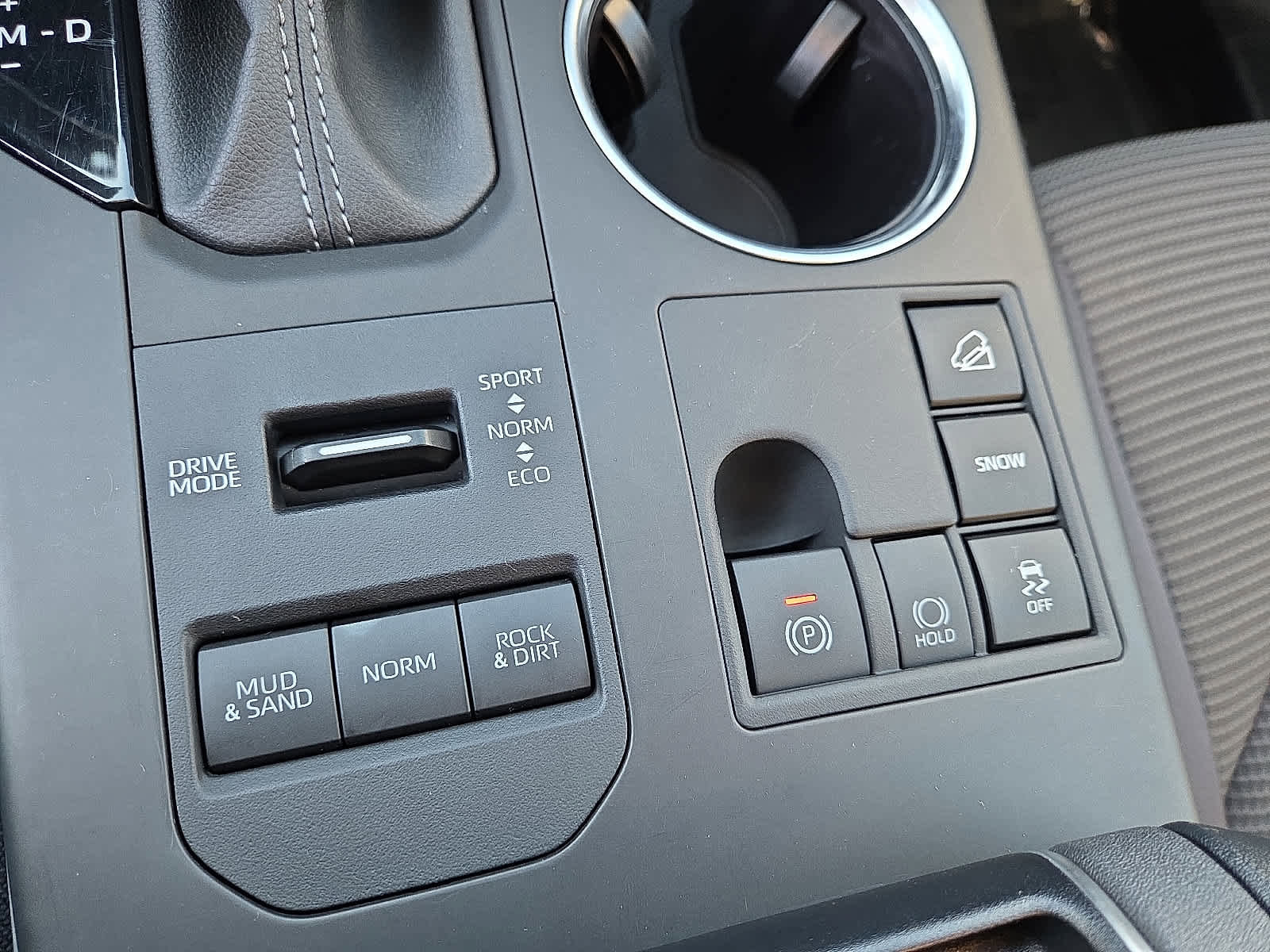 Certified 2024 Toyota Highlander LE image 24