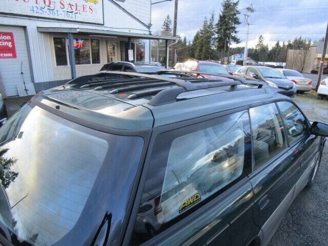 Used 2000 Subaru Outback Wagon image 14