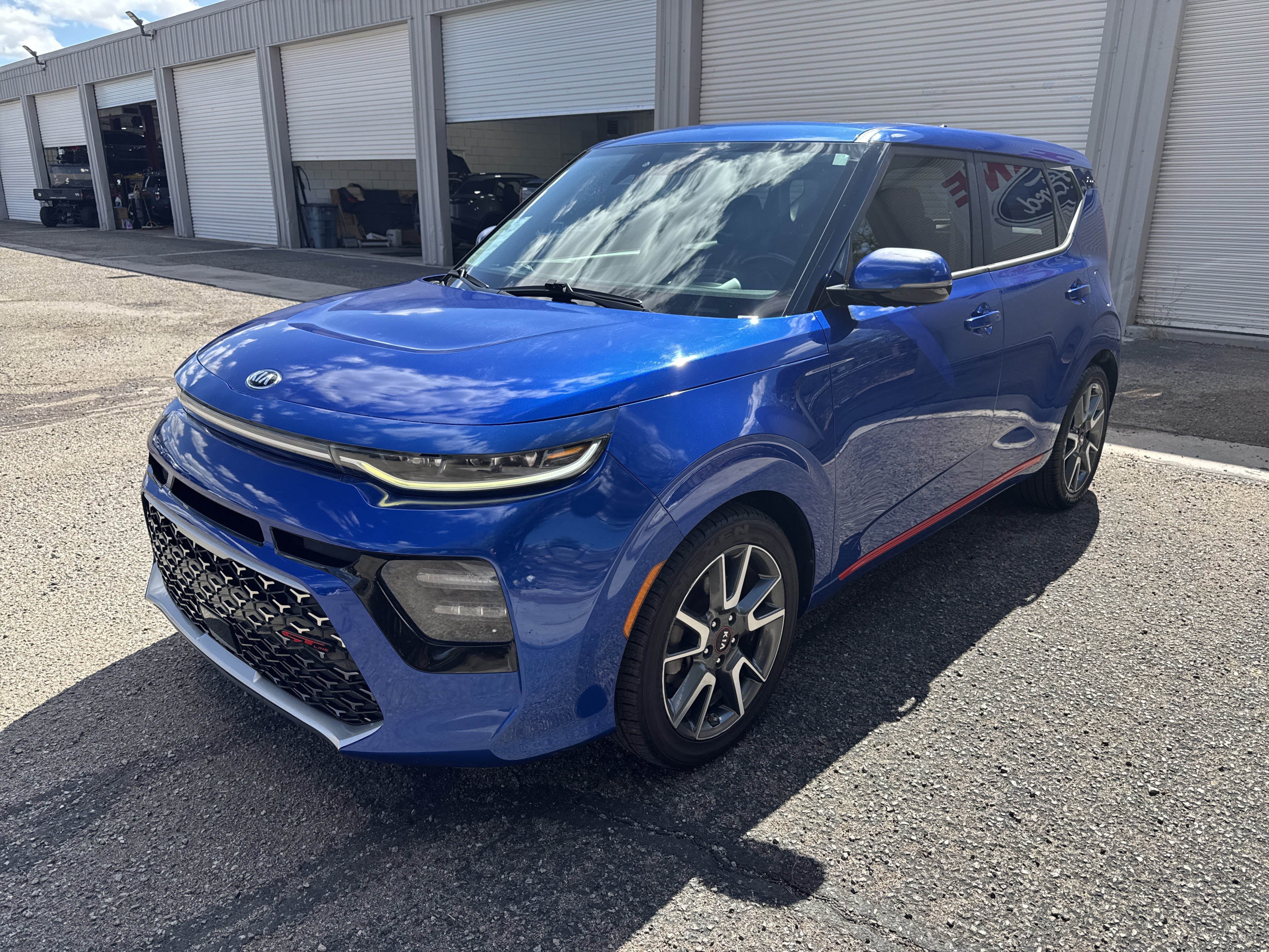 Used 2020 Kia Soul GT-Line Turbo FWD image 3