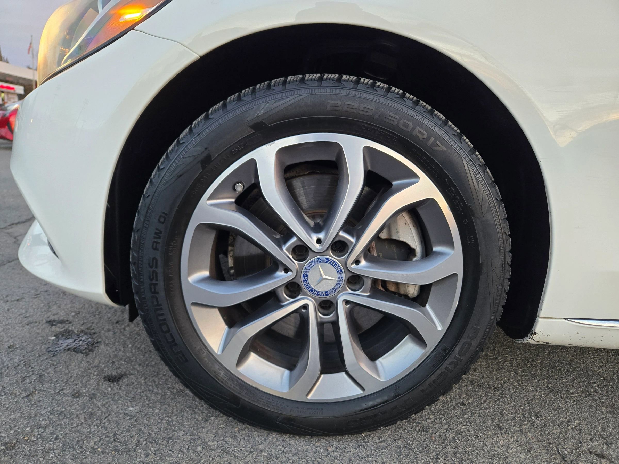 Used 2017 Mercedes-Benz C 300 4MATIC Sedan image 18