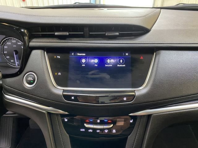 Used 2025 Cadillac XT5 Premium Luxury image 44
