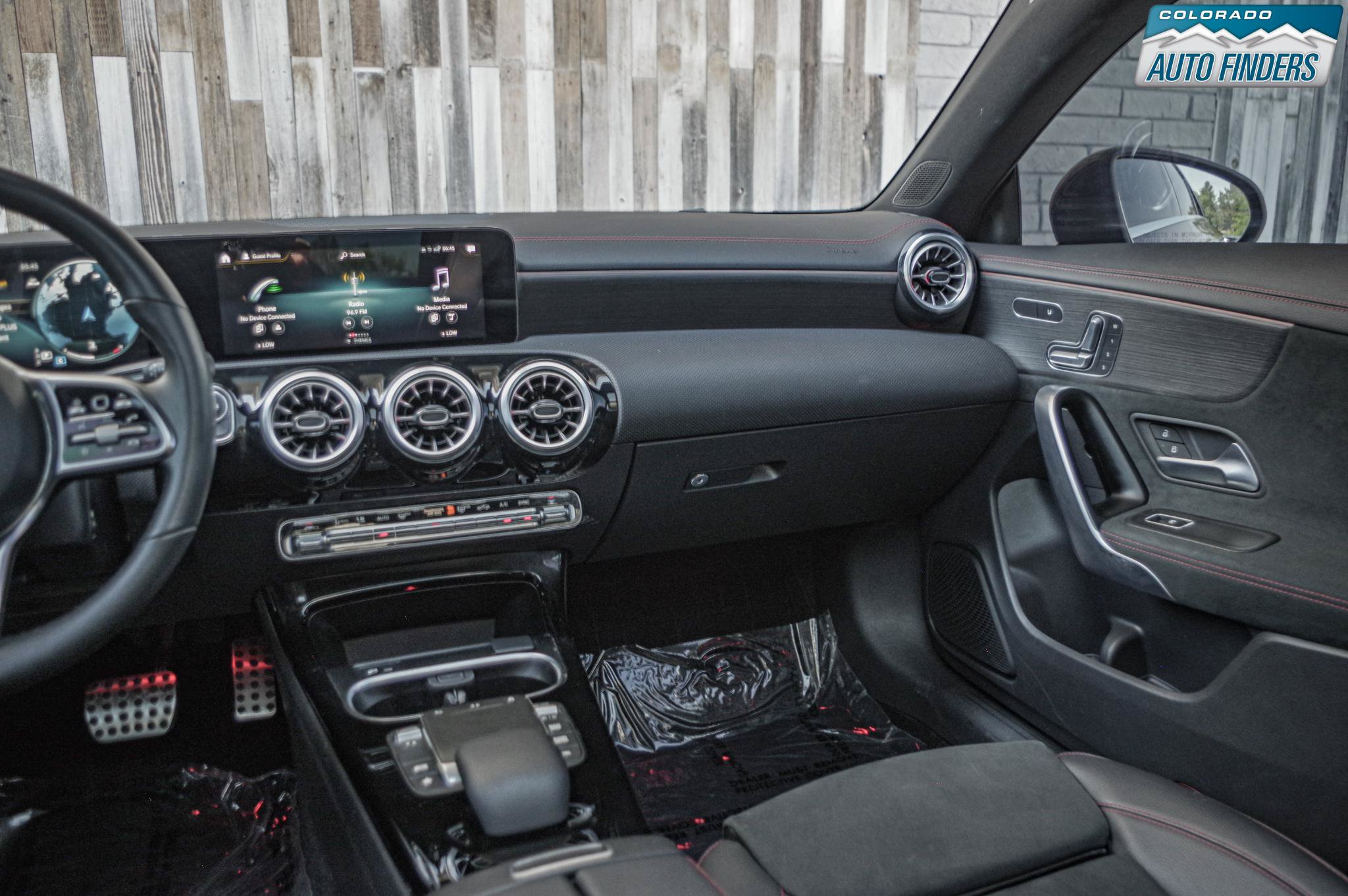 Used 2023 Mercedes-Benz CLA 250 4MATIC image 18