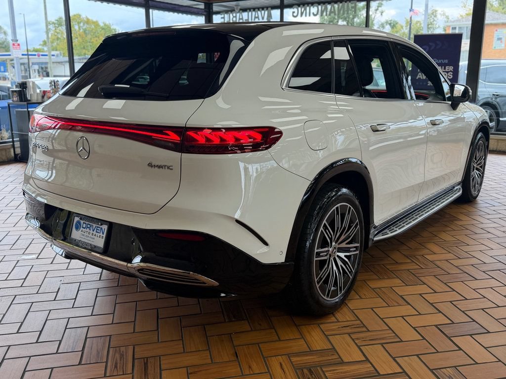 Used 2023 Mercedes-Benz EQS 580 4MATIC SUV image 8